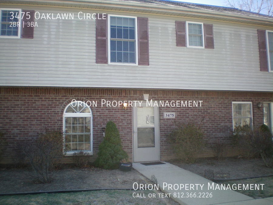 Primary Photo - 3475 S Oaklawn Cir