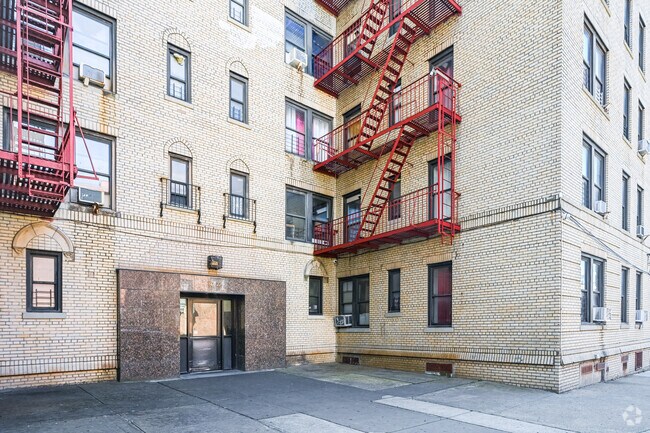Building Photo - 86-22 Dongan Ave