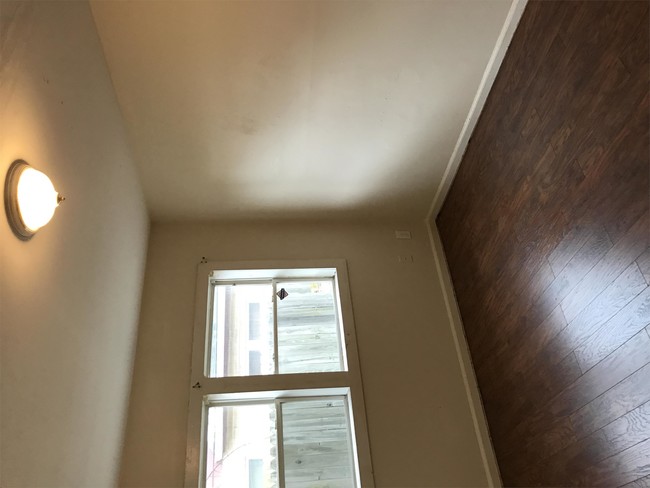 Foto del edificio - 5925 E 24th St