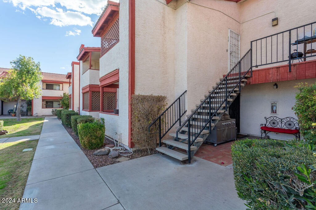 Foto principal - 4211 E Palm Ln