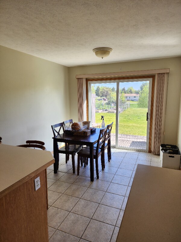 Building Photo - 3400 Mahoney Dr