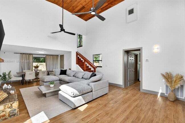Foto del edificio - 7221 Freedom St