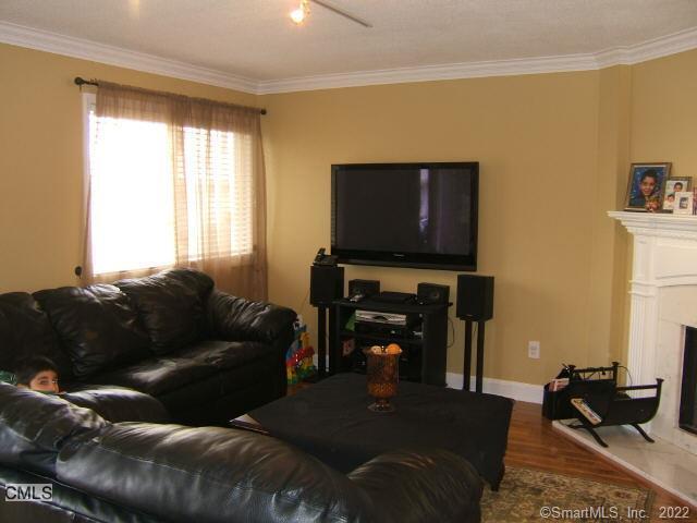 Building Photo - 27 Crows Nest Ln