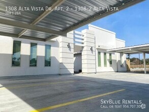 Building Photo - 1308 Alta Vista Dr