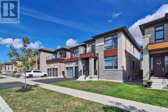 Building Photo - 163 Ballantyne Blvd
