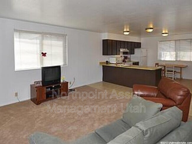 Building Photo - 2599 S Forest Dale Cir