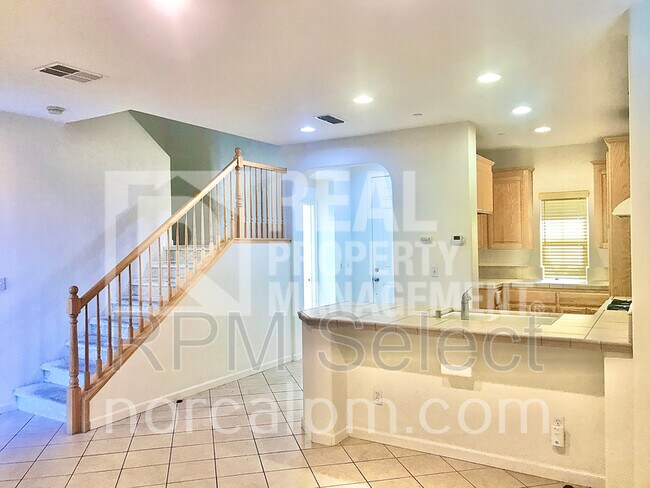 Building Photo - 8841 Severn Ln