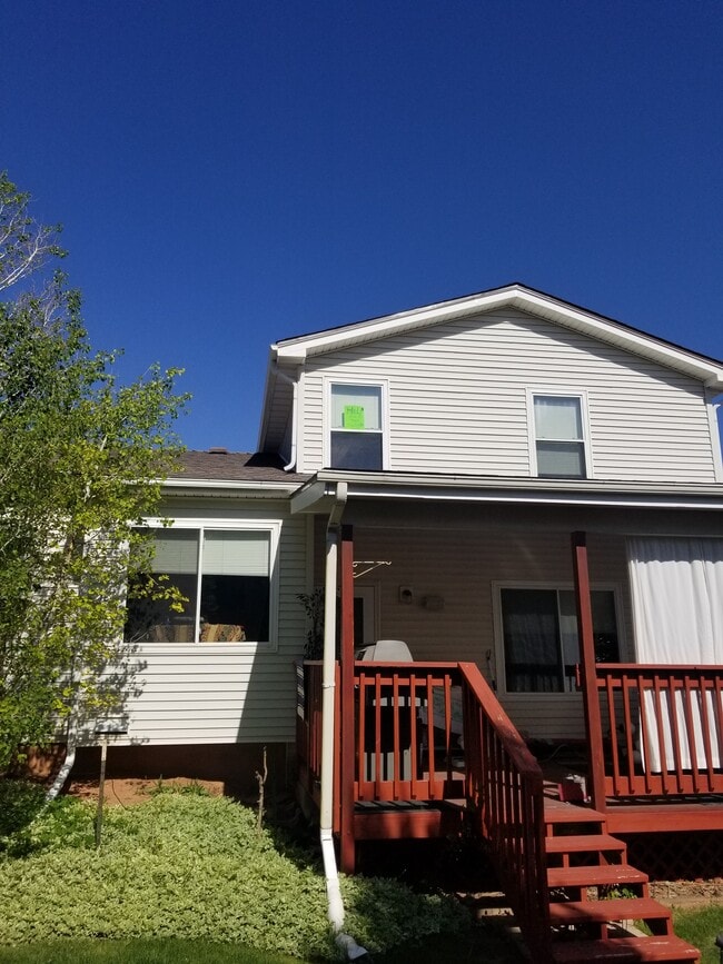 Building Photo - 8119 Maple Dr