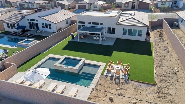 Building Photo - 12576 Sylvanus Dr