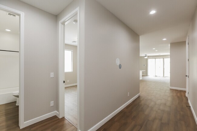 Foto del edificio - 4813 W Leodra Ln