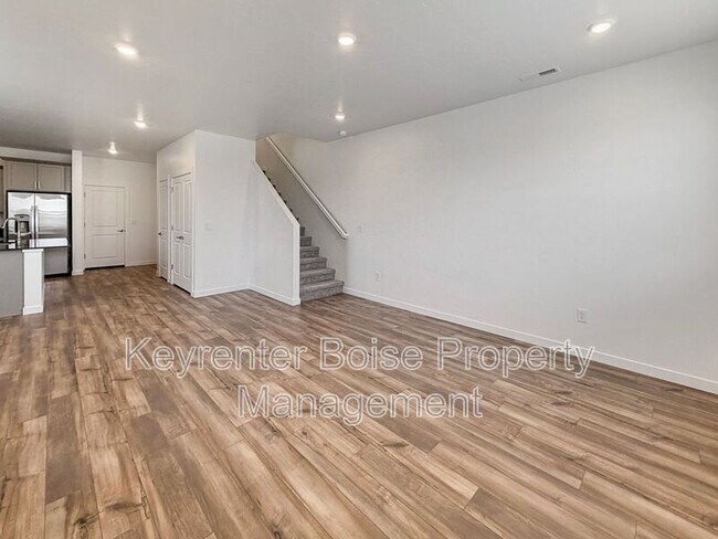 Foto del edificio - 4100 W Cirrus Ln