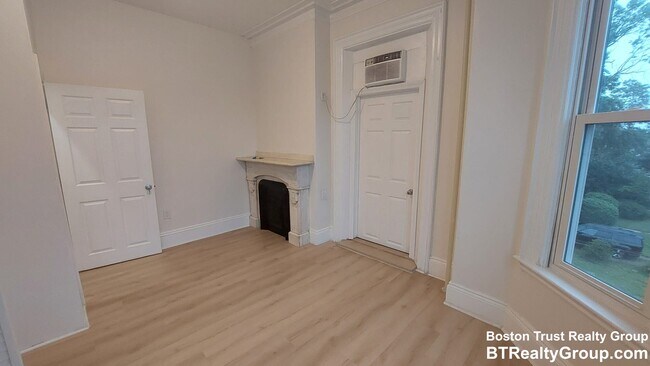 Foto del edificio - 4 Montrose St