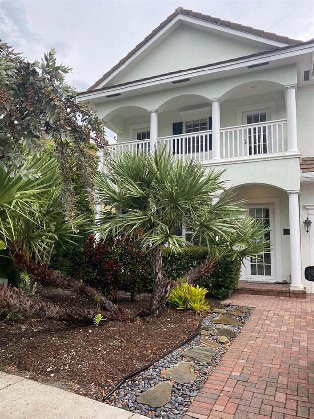 Foto principal - 1317 SW 23rd St
