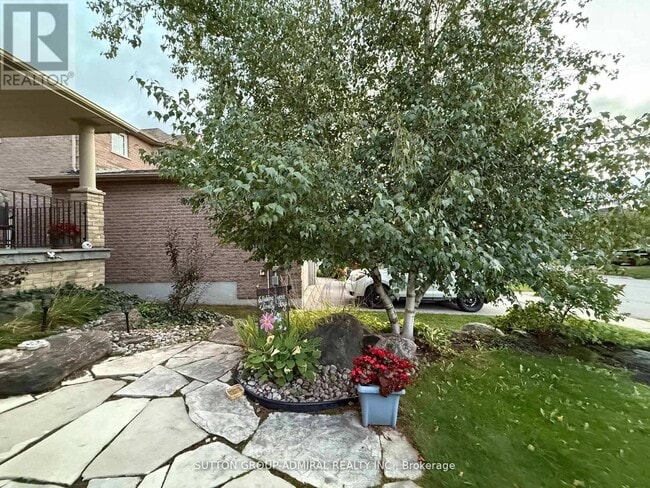 Photo du bâtiment - 21 Black Ash Trail