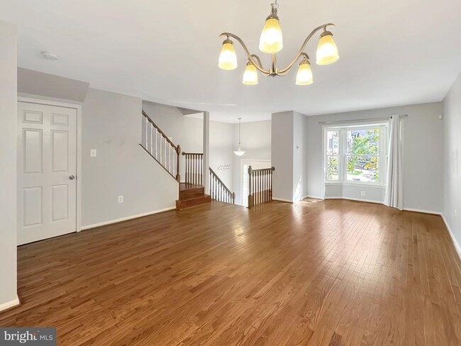 Building Photo - 38 Carriage House Cir