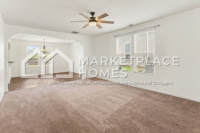 Building Photo - 2532 River Trail Dr