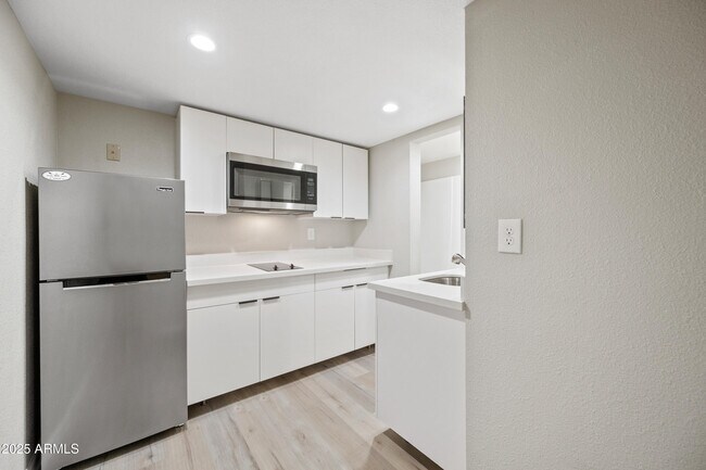 Foto del edificio - 3025 N 32nd St