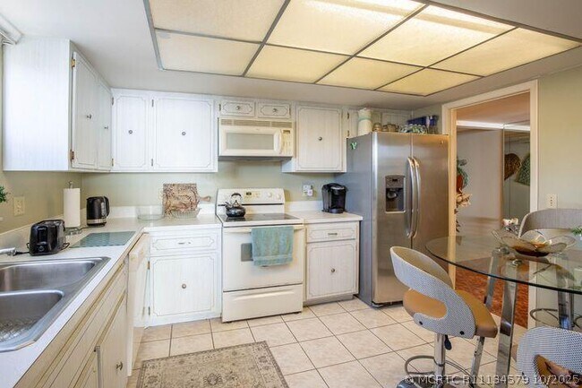 Foto del edificio - 4200 S Ocean Blvd