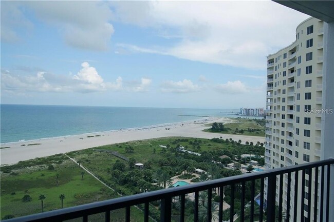 Foto del edificio - 1230 Gulf Blvd