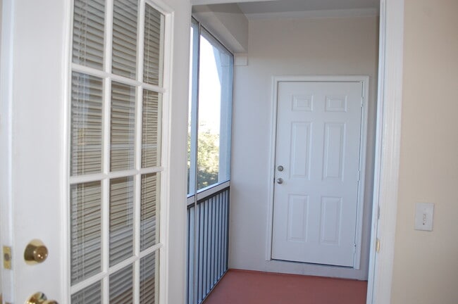 Balcony - 4207 S Dale Mabry Hwy