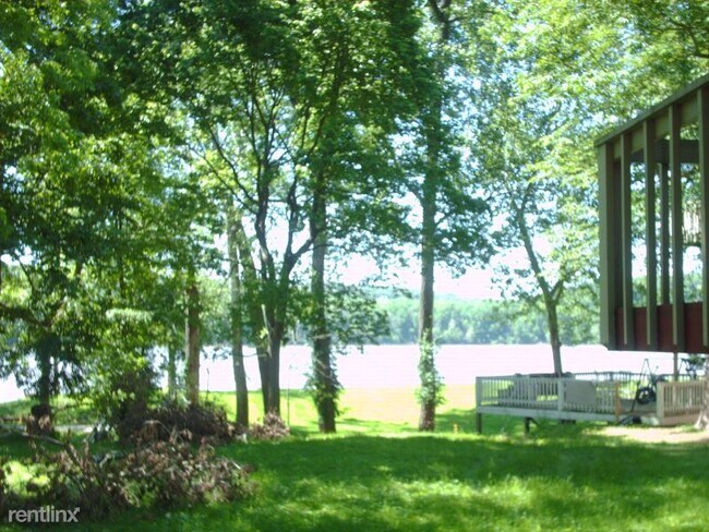 Building Photo - 1 br, 2 bath Townhome - 14231 Harbour Place