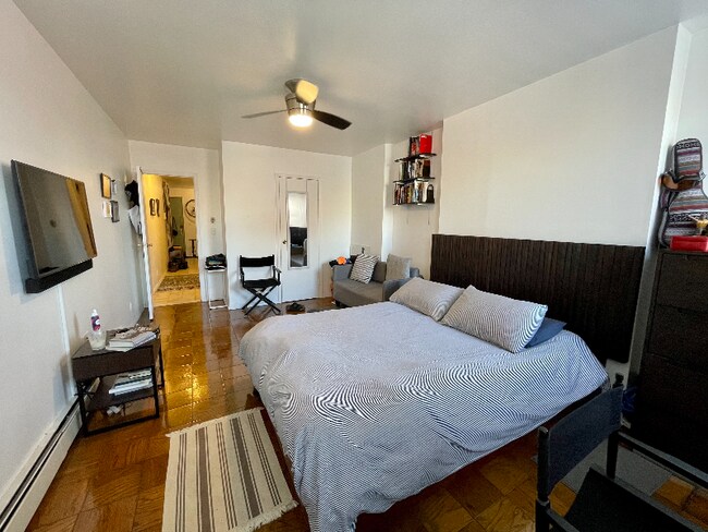 Foto del edificio - 2148 2nd Ave