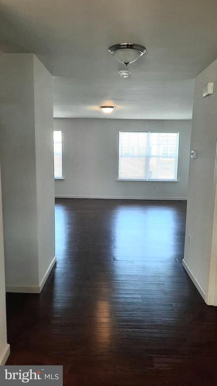 Foto del edificio - 712 Admiral's Quay Dr