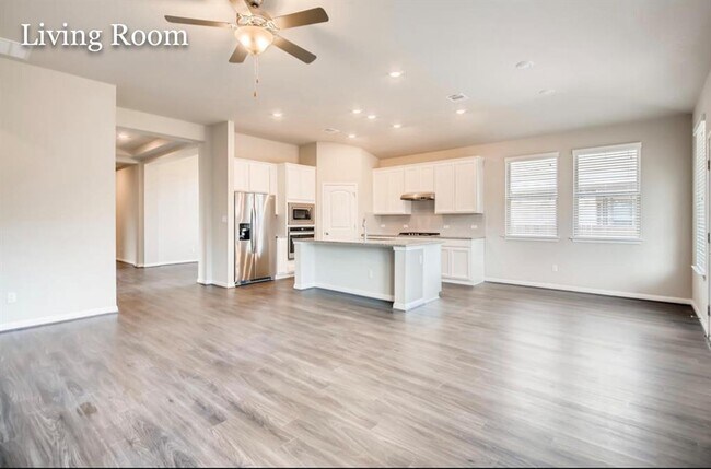 Building Photo - 508 Gabrielle Anne Dr