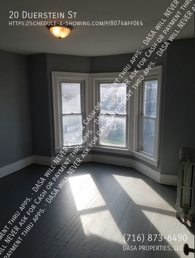 Building Photo - 20 Duerstein - 4 Bed / 1 Bath