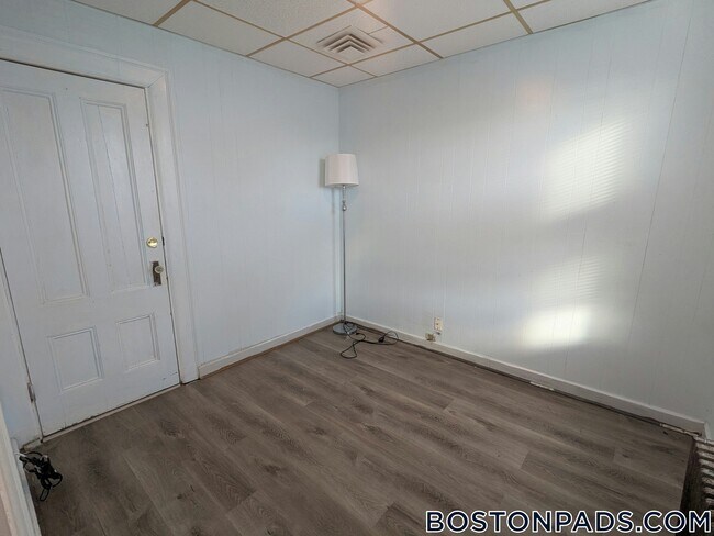 Foto del edificio - 63 Whitman St
