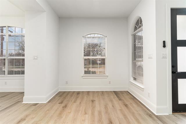 Foto del edificio - 2422 Vagas St