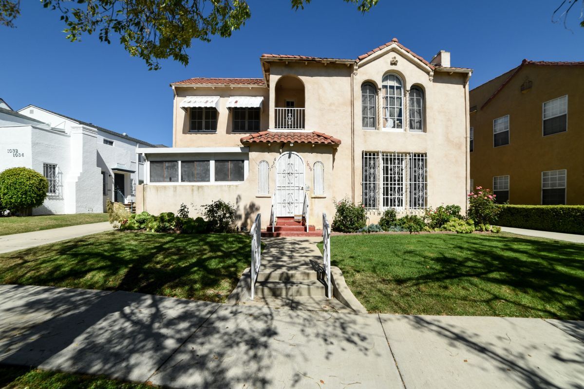 Foto principal - 1038 S Citrus Ave