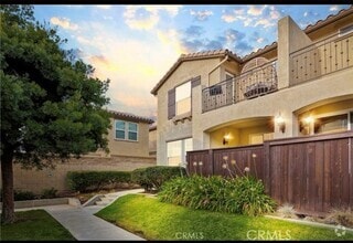 Building Photo - 41945 Davenport Way