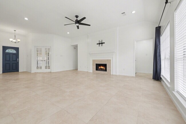 Foto del edificio - 17907 Stoney Glade Ct