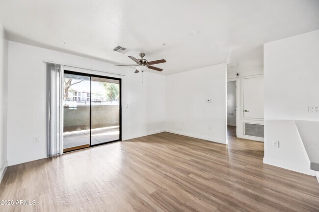 Building Photo - 3065 N 67th Ave