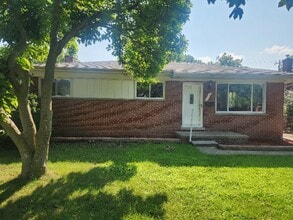 Building Photo - 8630 N Evangeline St