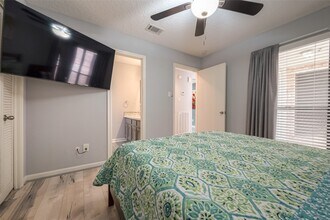 Building Photo - 1723 Rock Fence Dr