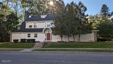 Building Photo - 100 Ryckman Ave