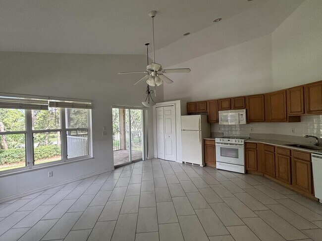 Building Photo - 9878 Perfect Dr