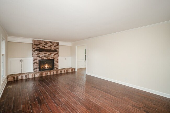 Foto del edificio - 132 Oak Trail