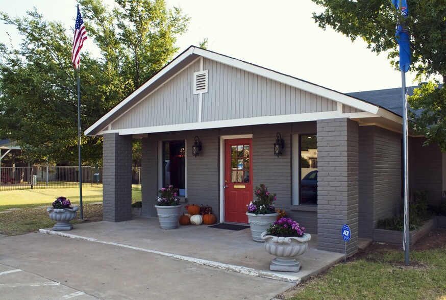 Apartment Houses solare apartment homes rentals - oklahoma city, ok | apartments Apartment Houses solare apartment homes rentals - oklahoma city, ok | apartments