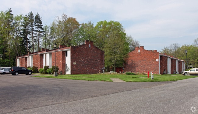 Building Photo - Terra Hiram