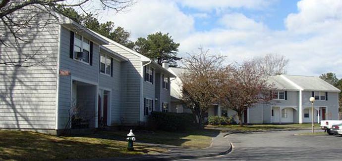 Foto del edificio - Swan Pond Village