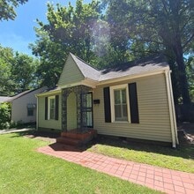 Building Photo - 3763 Marion Ave