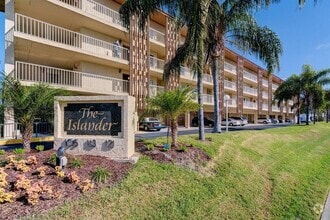 Building Photo - 105 Island Way