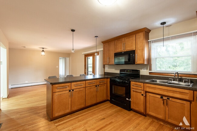 Building Photo - 14940 Wilco Dr