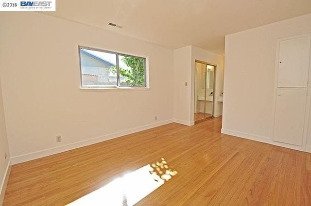 Foto del edificio - 3351 East Ave