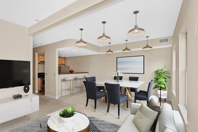 Photo - 296 Meridian St Apartment