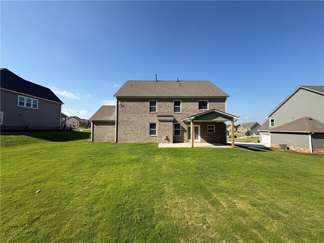 Foto del edificio - 3920 Newburn Ct