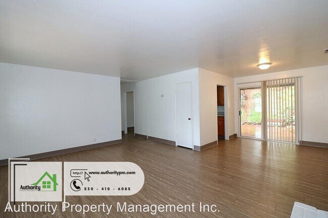 Building Photo - 3 br, 1 bath House - 2802 Churn Ct.